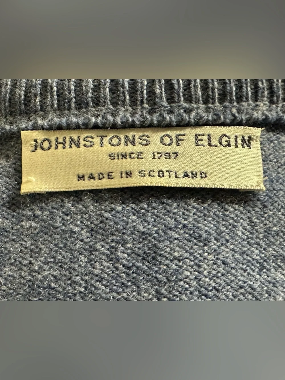 Johnstons of Elgin Wool Sweater Vest size 50 Large